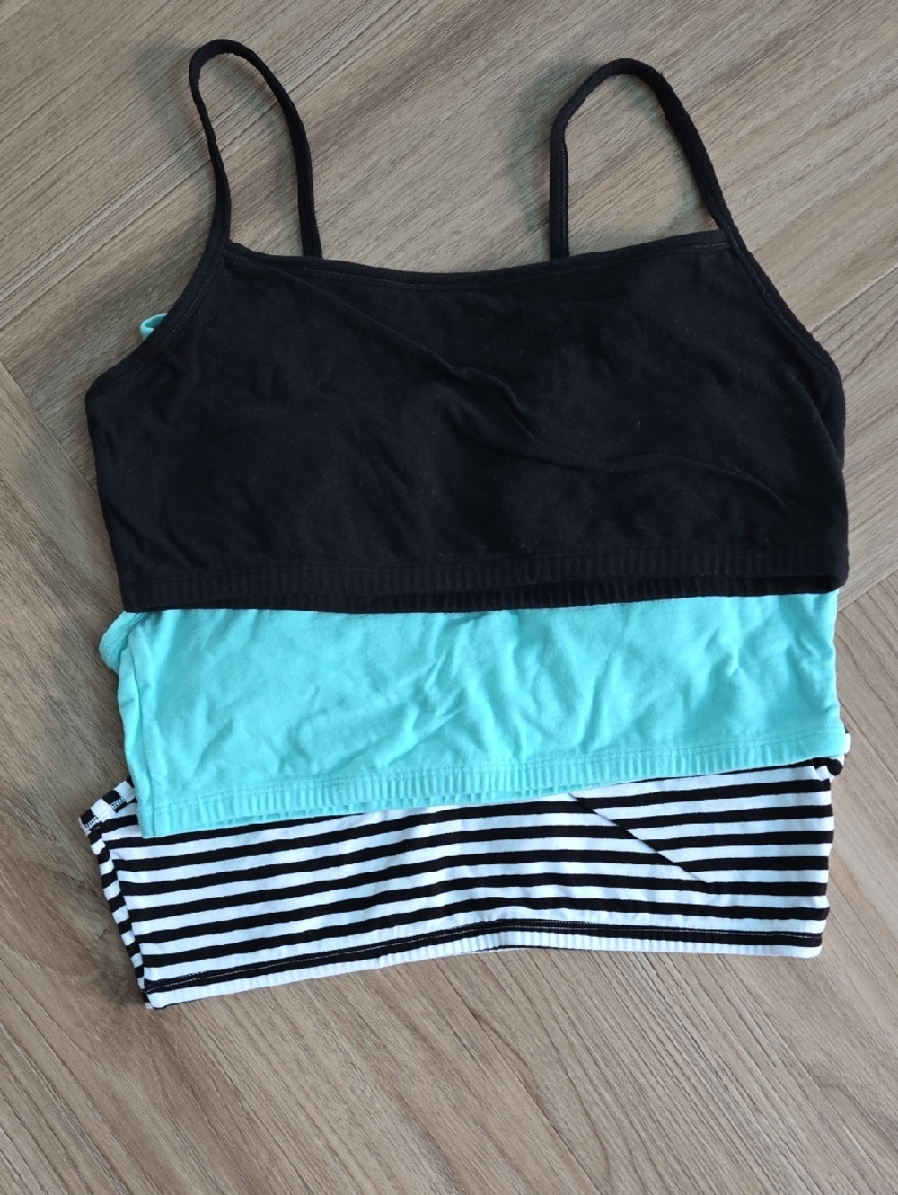 Fruit of the Loom Black and Aqua Layered Tank Bundle Of 3 Size 40